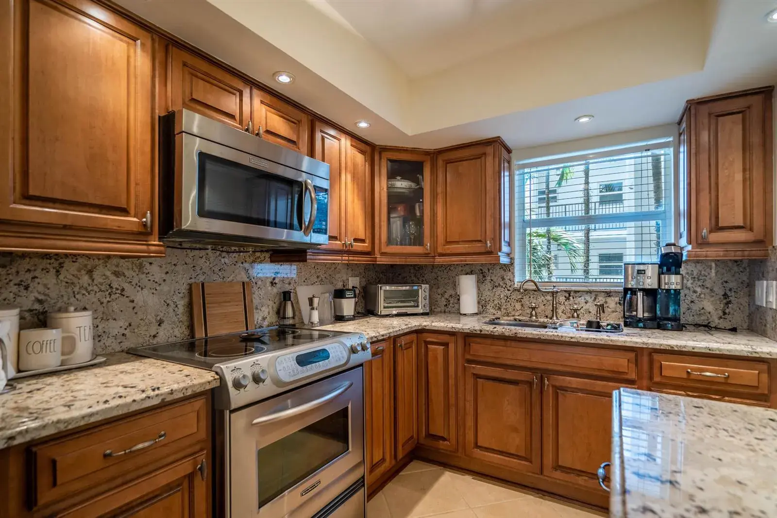 1212 SE 2nd Court # 305, Fort Lauderdale FL 33301