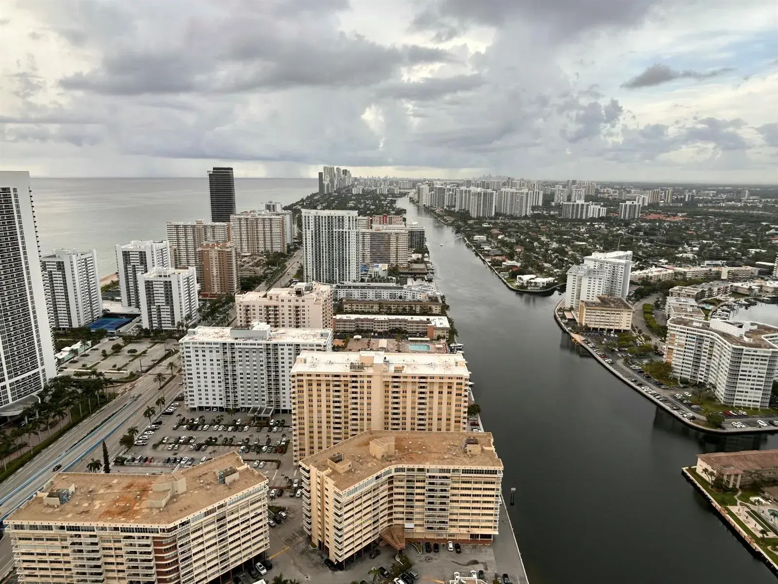 4010 S Ocean Drive # R1007, Hollywood FL 33019