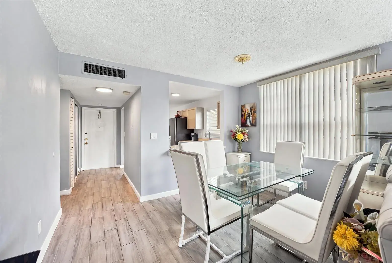 5860 NW 64TH Avenue # 201, Tamarac FL 33319