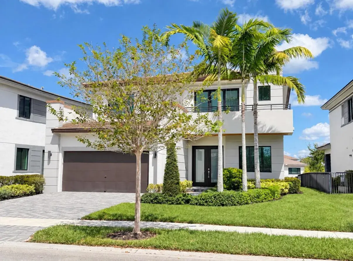 10805 PACIFICA Way, Parkland FL 33076