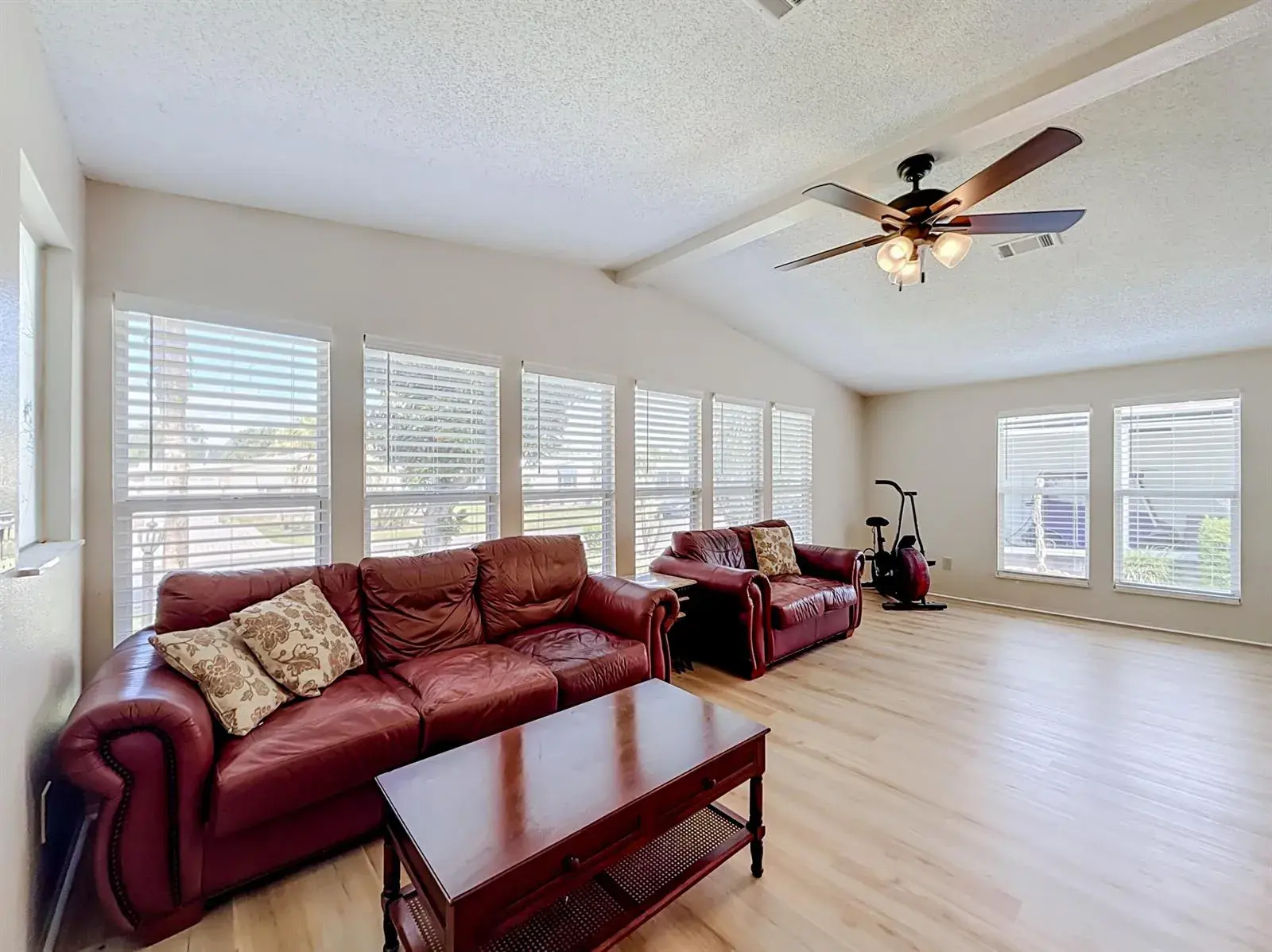 910 Orchid Street, FL 32159