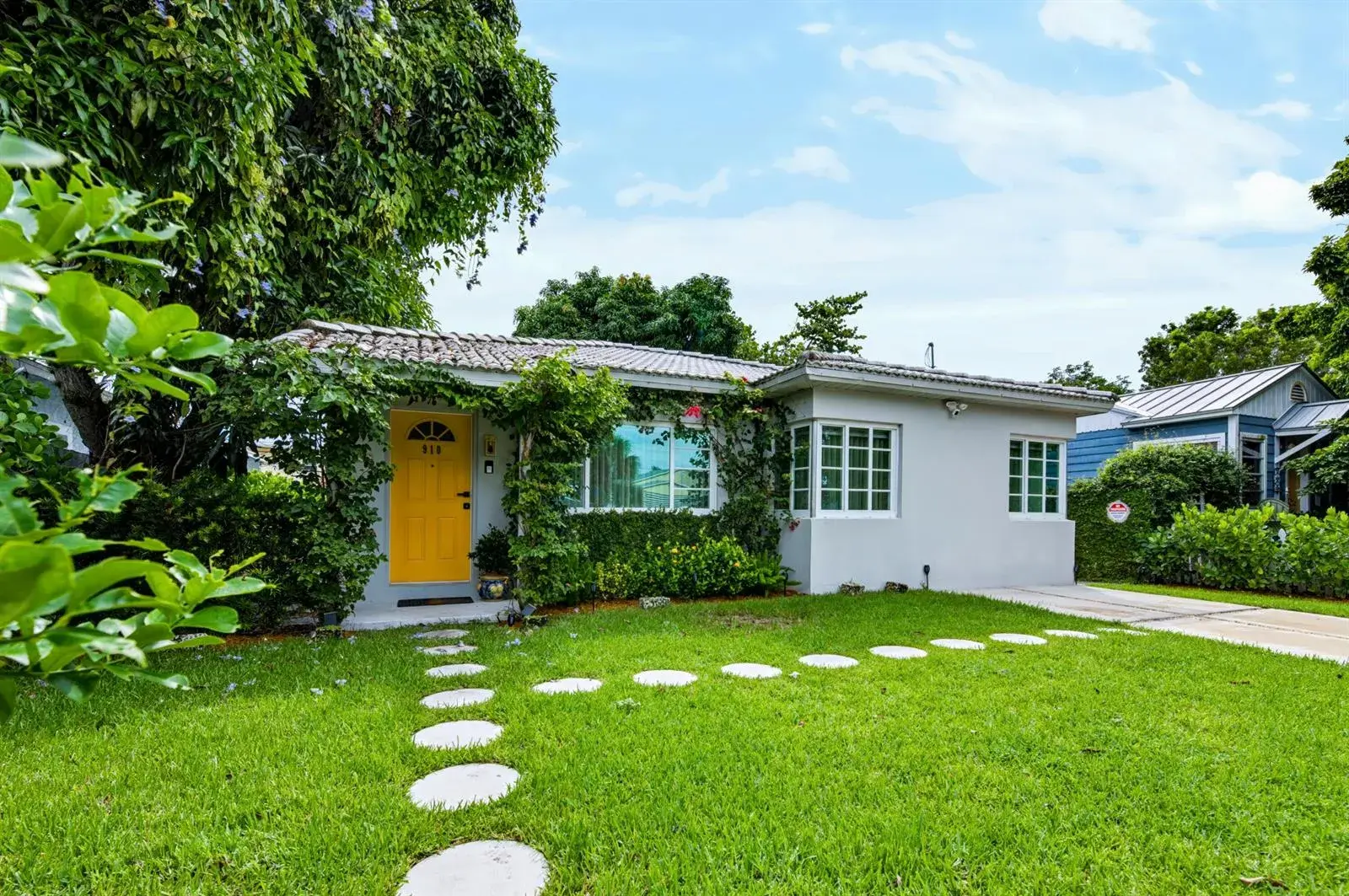 910 N M Street, FL 33460