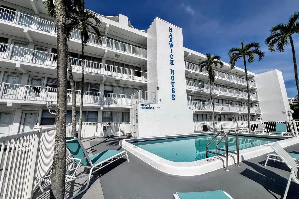 625 ANTIOCH Avenue # 101, Fort Lauderdale FL 33304