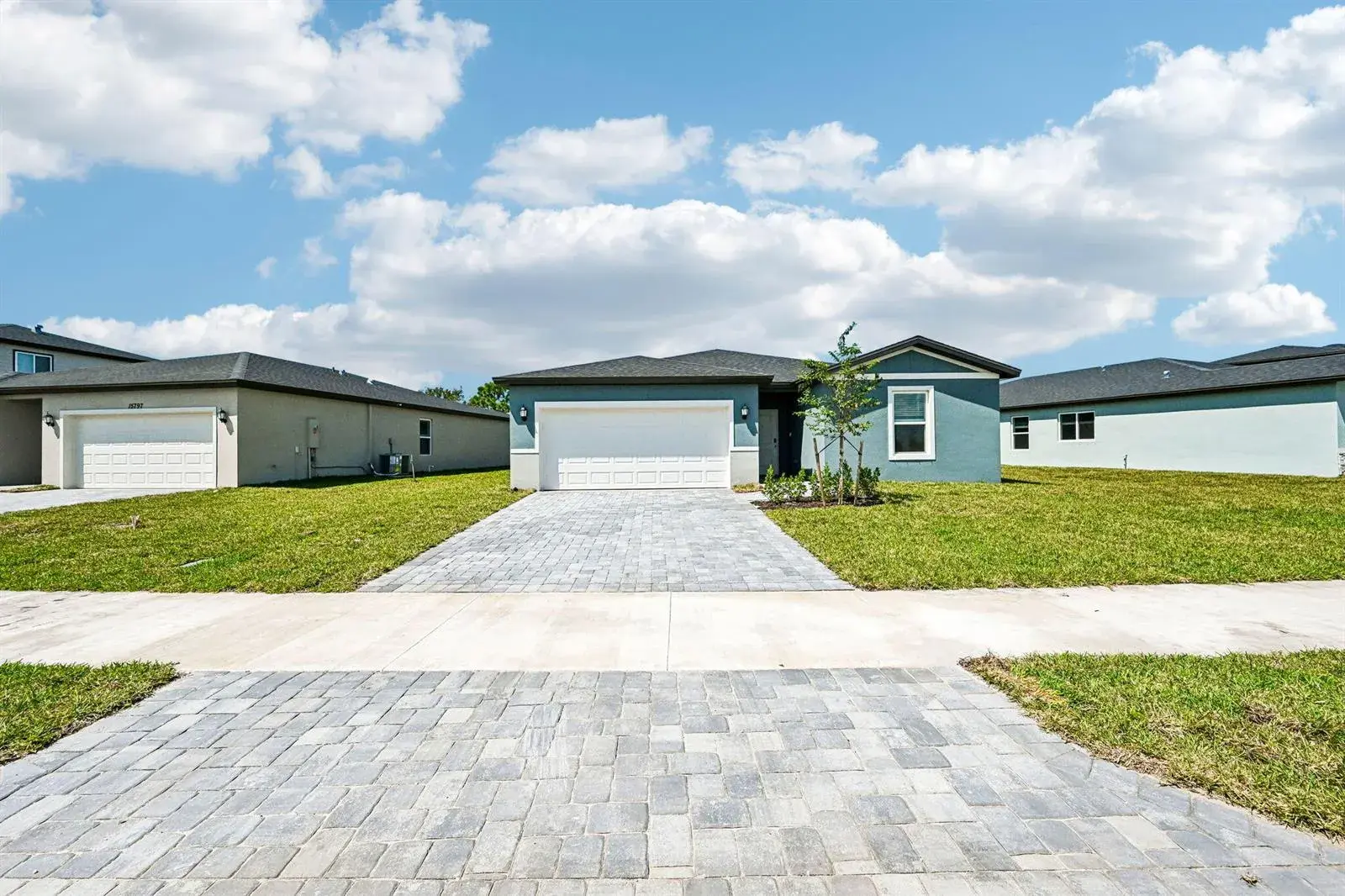 15795 SW VINE Drive, FL 34956
