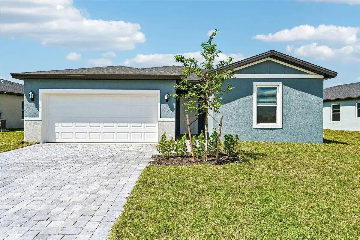 15795 SW VINE Drive, FL 34956