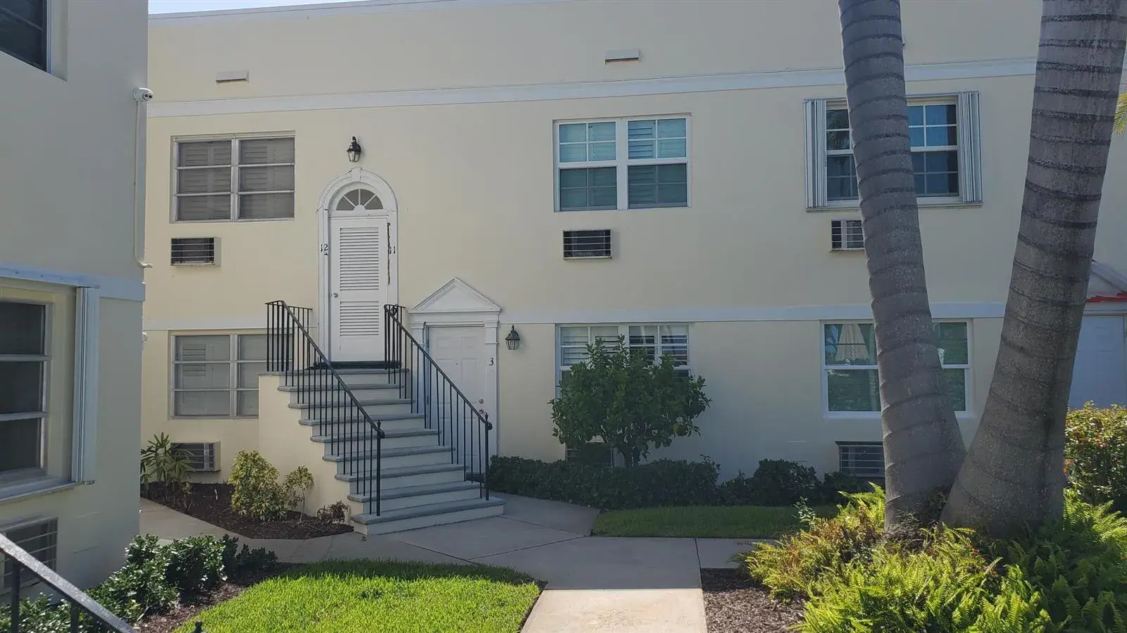 31 S Golfview Road, FL 33460