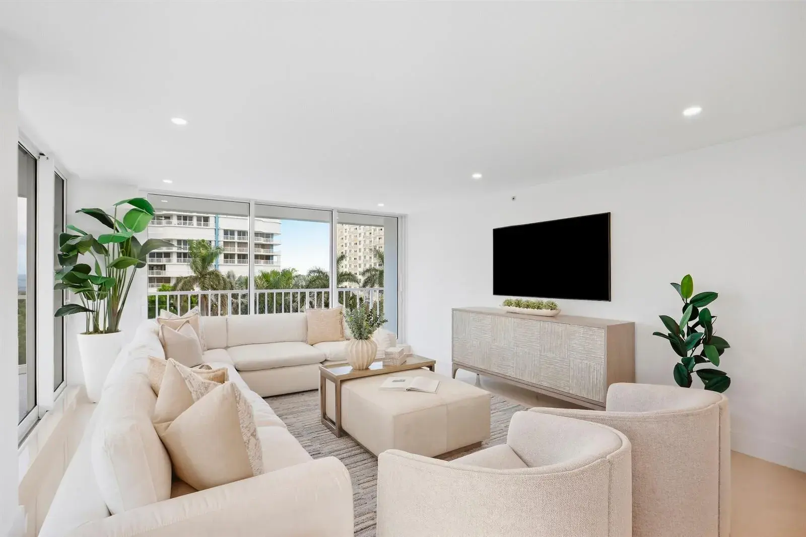 3210 S OCEAN Boulevard # 504, Highland Beach FL 33487