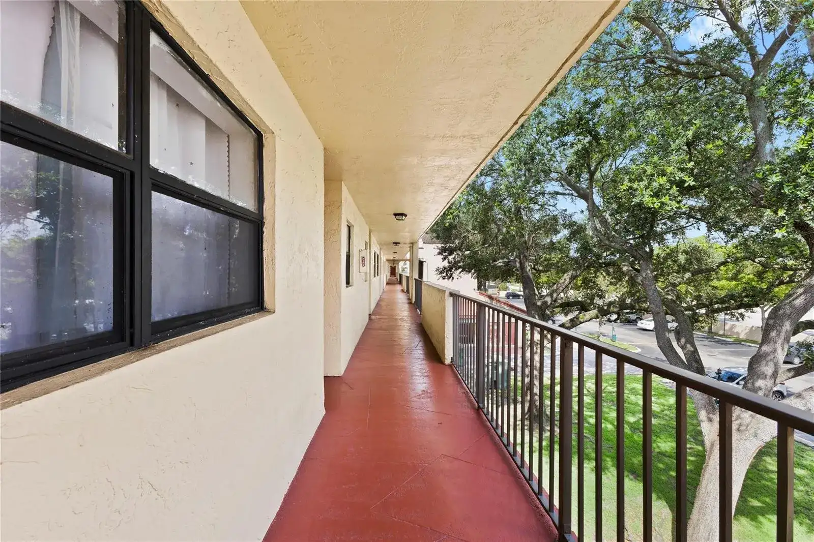 3199 FOXCROFT Road # 304, Miramar FL 33025 photo 2