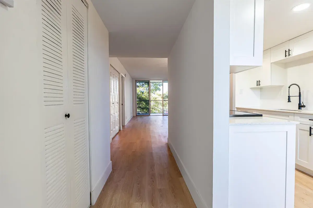 3121 NW 47th Terrace, Lauderdale Lakes FL 33319