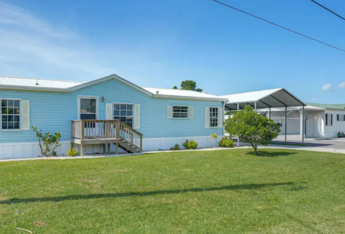 2128 SE 32ND Street, Okeechobee FL 34974