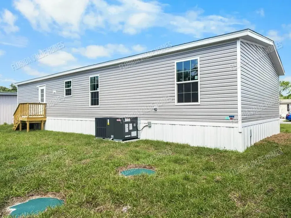 4504 SE 23RD Court, Okeechobee FL 34974
