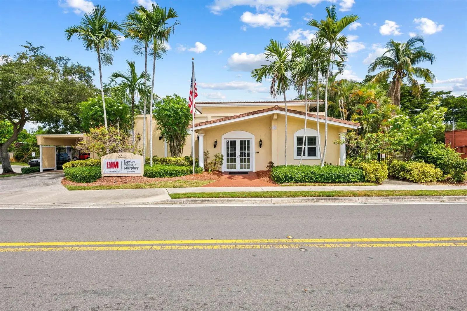 2211 Davie Blvd, Fort Lauderdale FL 33312