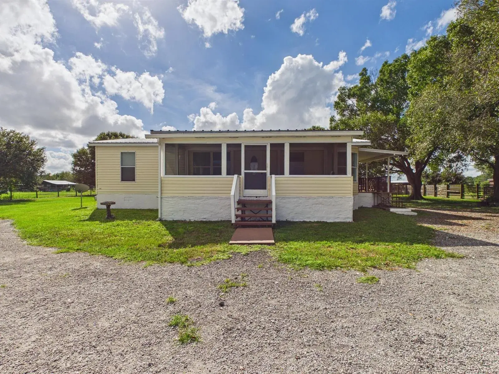 969 NE 101ST Avenue, Okeechobee FL 34974