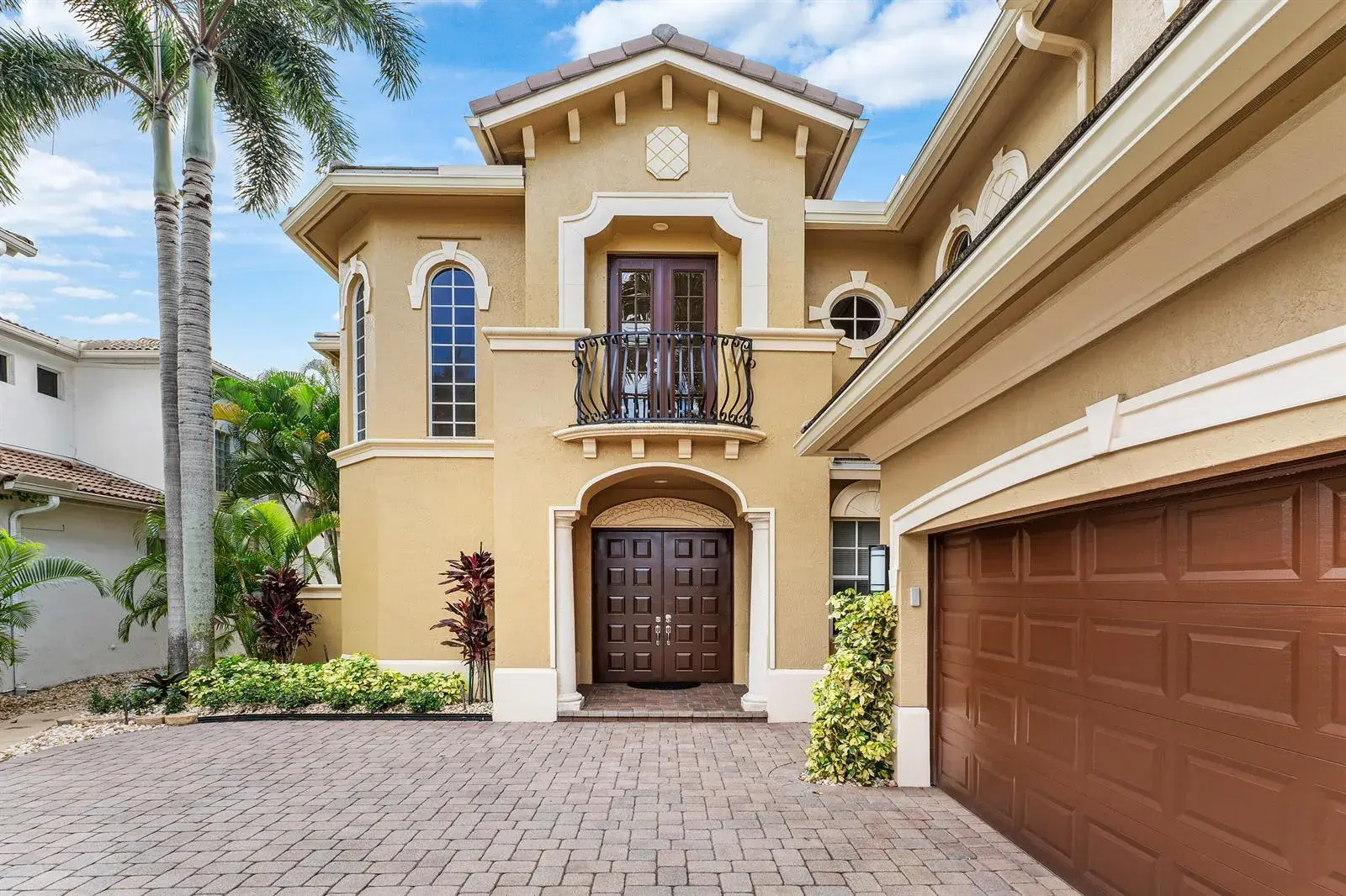 8126 Valhalla Drive, Delray Beach FL 33446