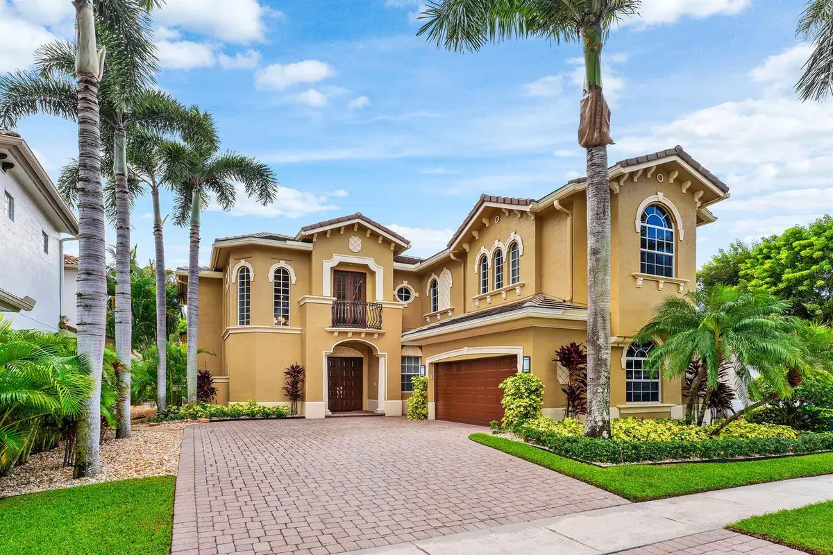 8126 Valhalla Drive, Delray Beach FL 33446