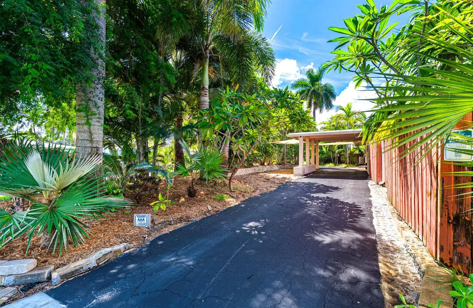3697 NE 16TH Avenue, Oakland Park FL 33334 photo 3
