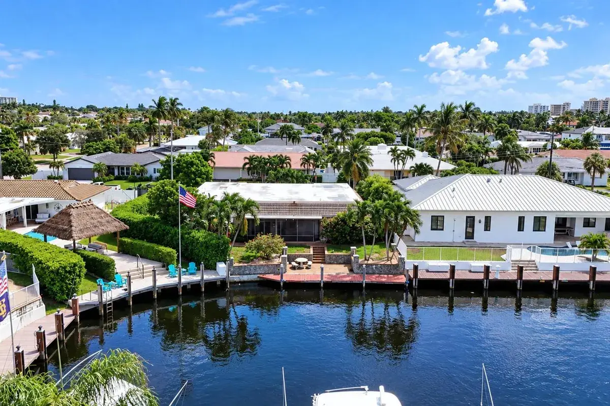 4471 NE 25TH Avenue, Lighthouse Point FL 33064