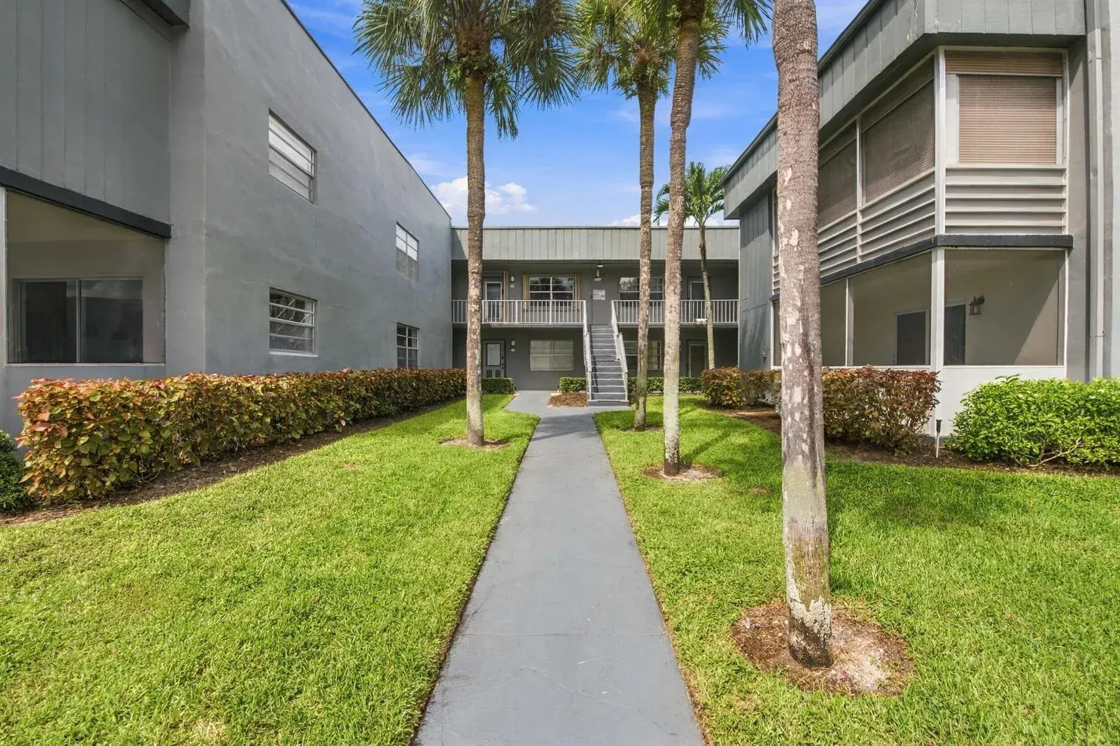 905 Normandy S, Delray Beach FL 33484