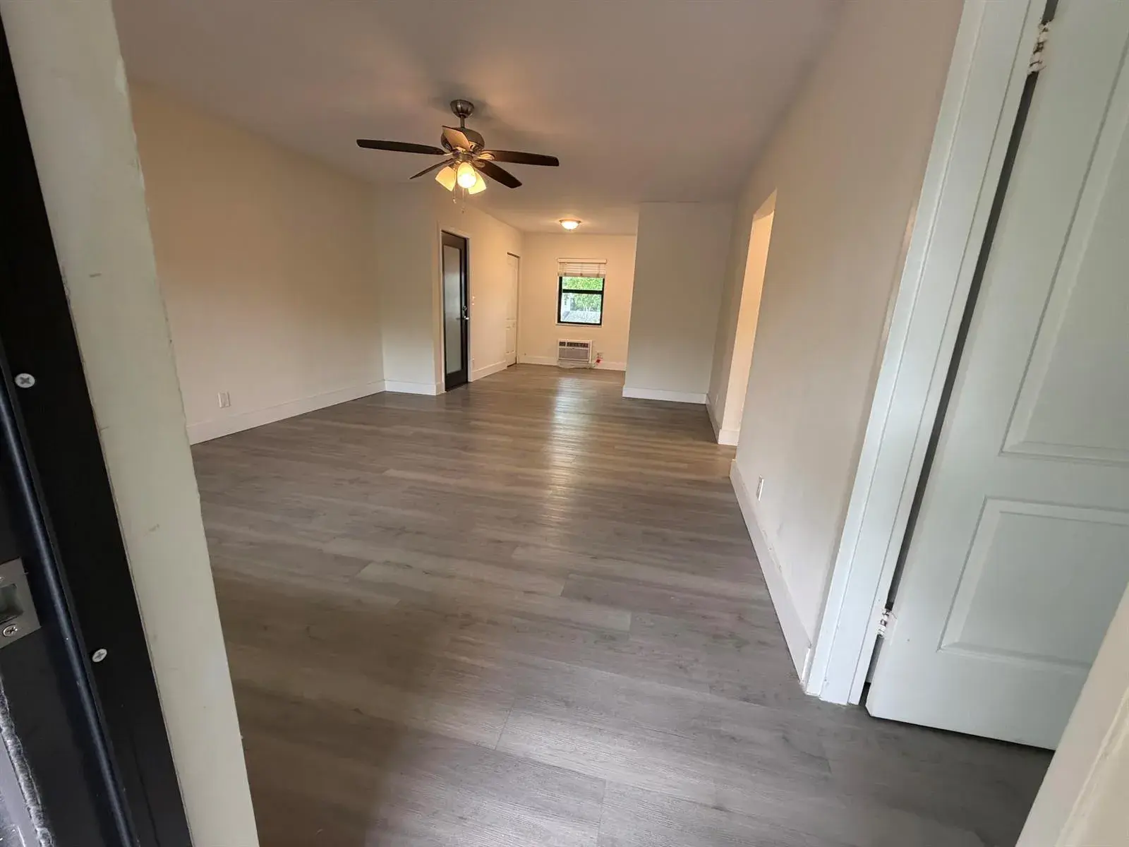2255 NE 51ST Street # B1, Fort Lauderdale FL 33308