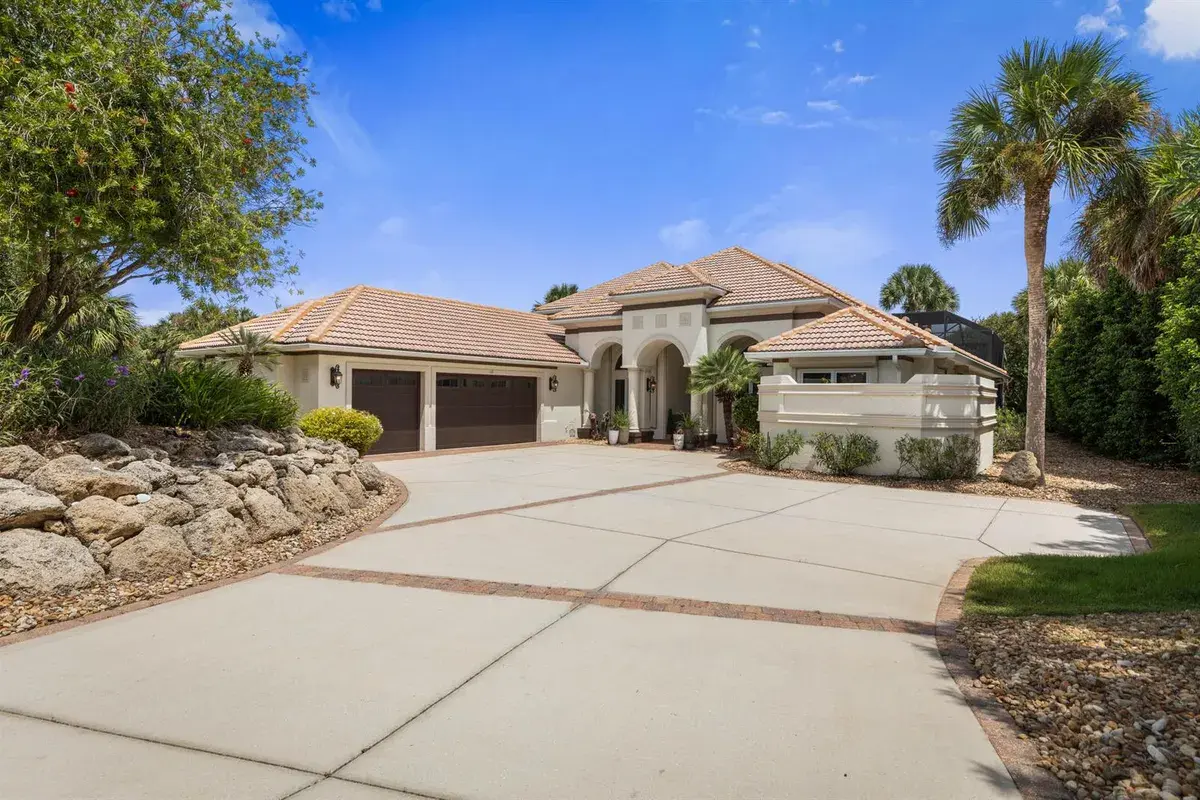 113 ISLAND ESTATES Parkway, Palm Coast FL 32137