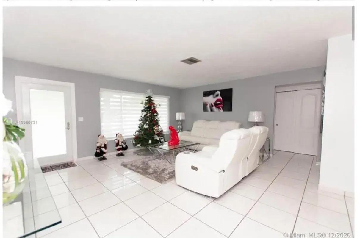 2334 N 59TH Terrace, Hollywood FL 33021