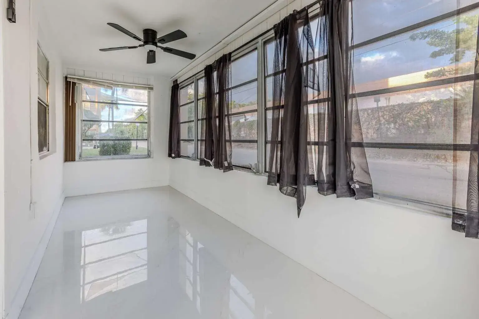 2401 NW 41ST Avenue # 101, Lauderhill FL 33313