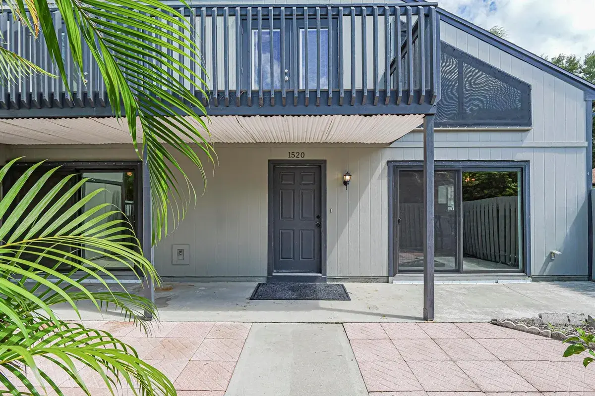 1520 39TH Avenue, Vero Beach FL 32960