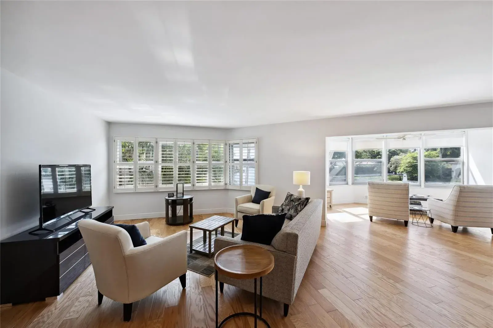 818 SE 4TH Street # 201, Fort Lauderdale FL 33301