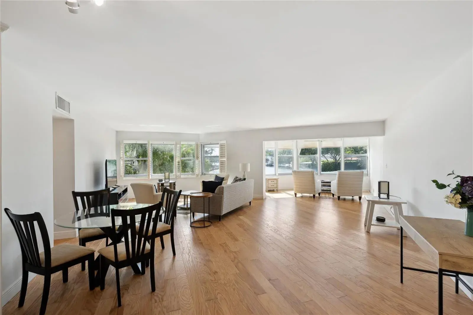 818 SE 4TH Street # 201, Fort Lauderdale FL 33301
