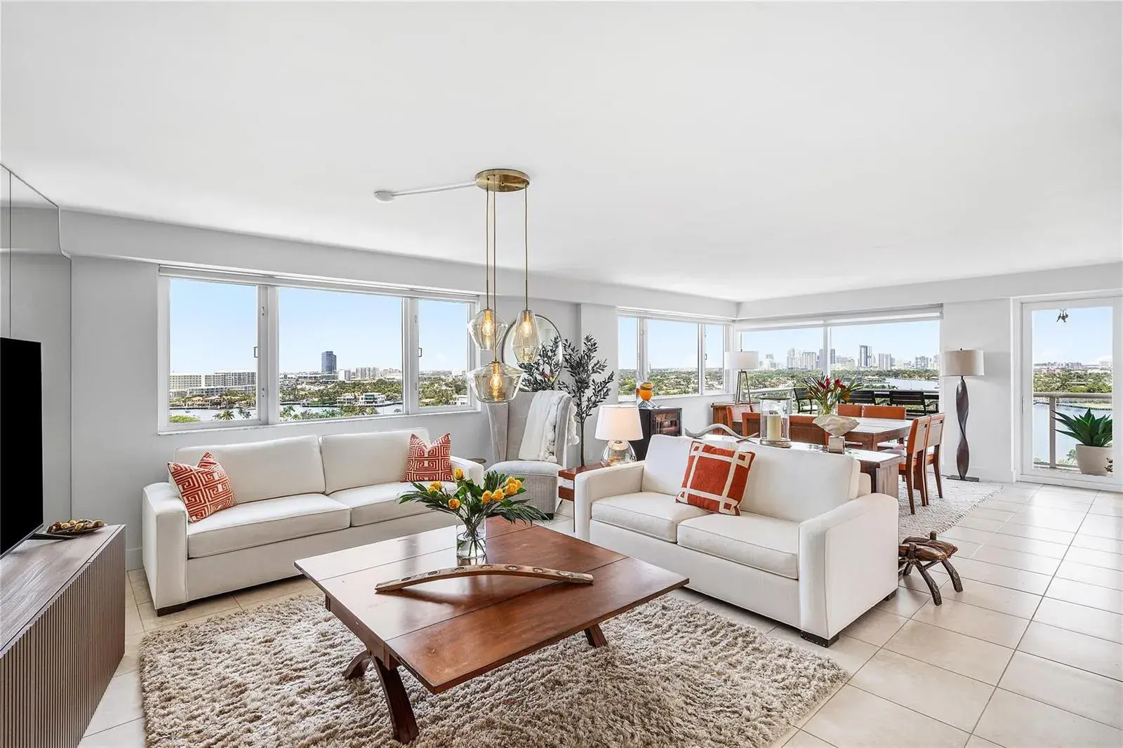 3000 Holiday Drive # 1605, Fort Lauderdale FL 33316