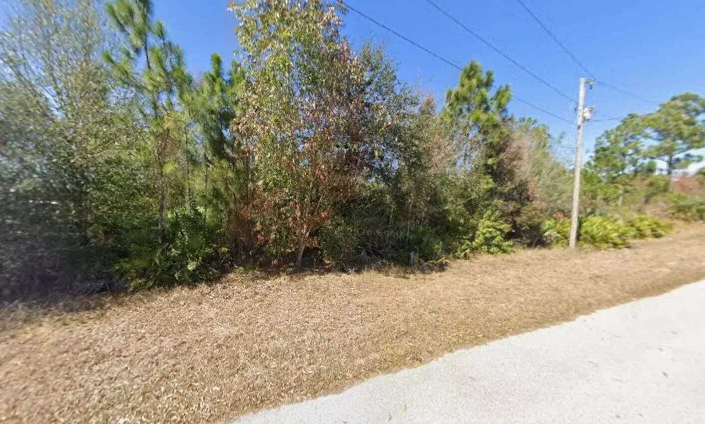 921 ROBERT Avenue, Lehigh Acres FL 33936