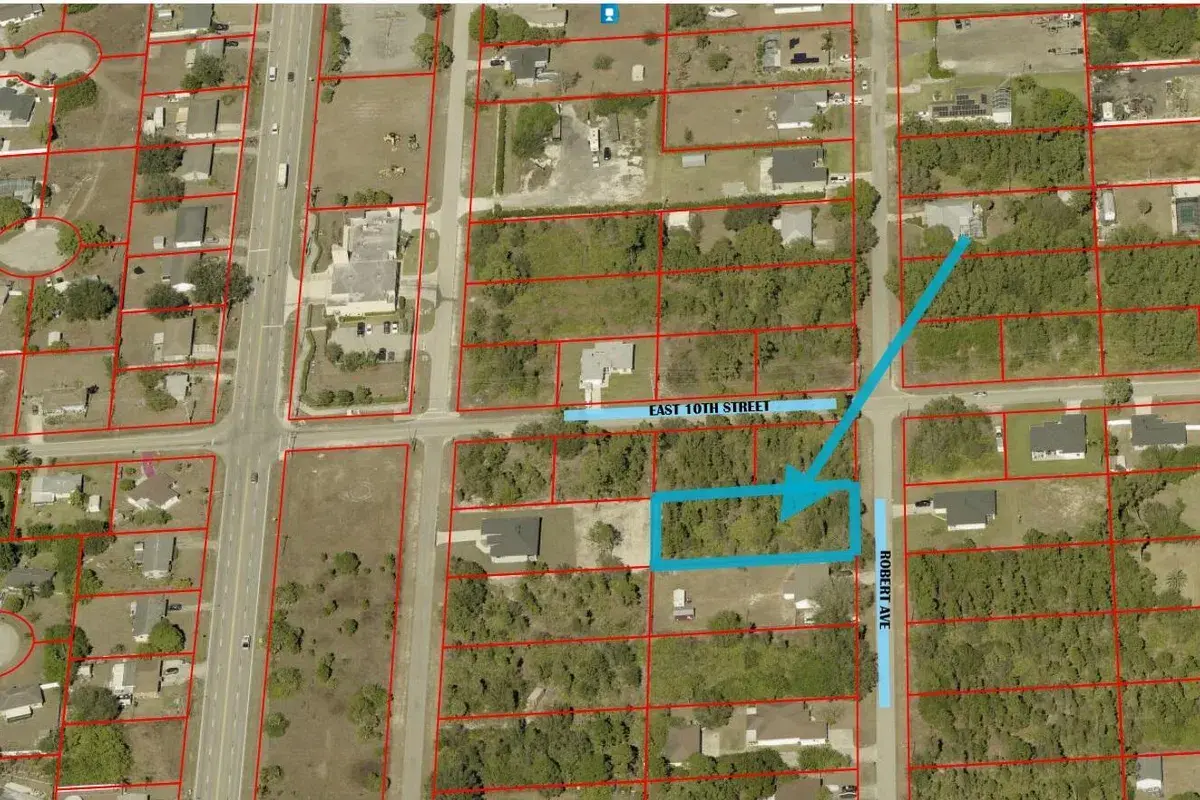 921 ROBERT Avenue, Lehigh Acres FL 33936