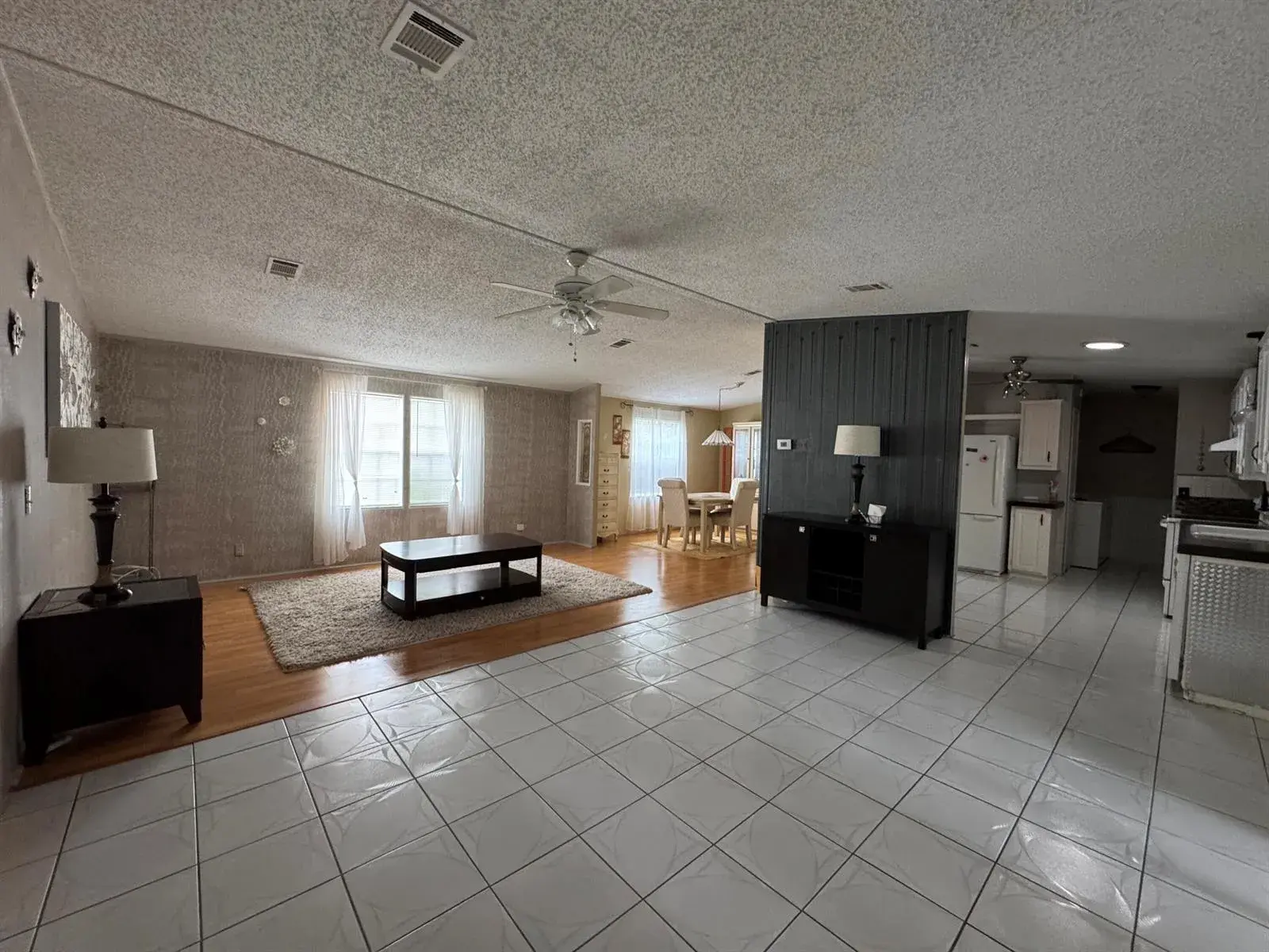 621 Sunny S Avenue, Boynton Beach FL 33436
