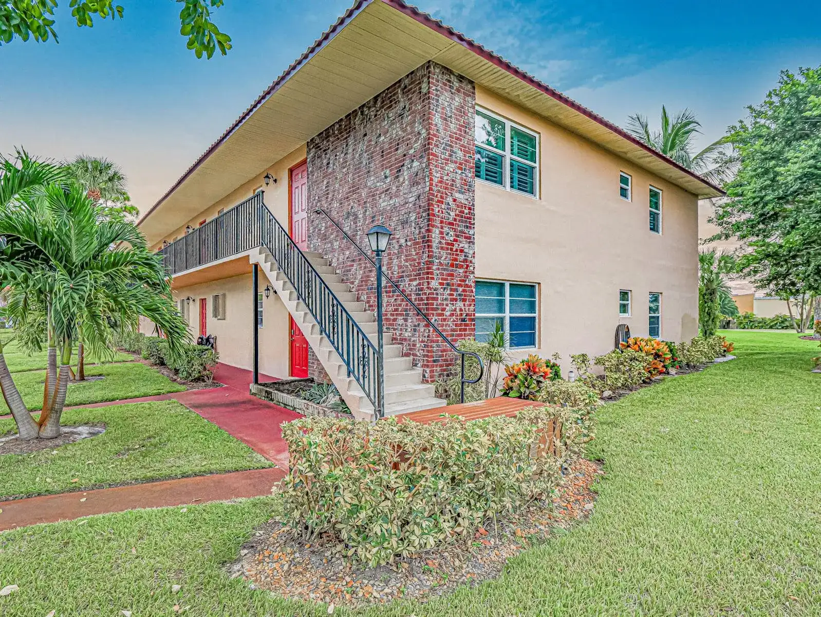 1975 SW Palm City Road # J, Stuart FL 34994 photo 2