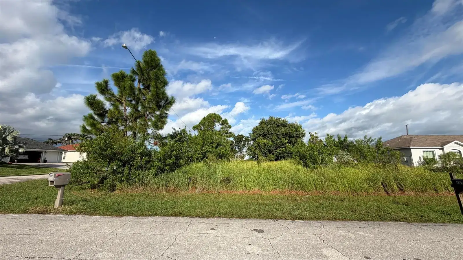 1892 SW LEWIS Street, Port St. Lucie FL 34987 photo 2