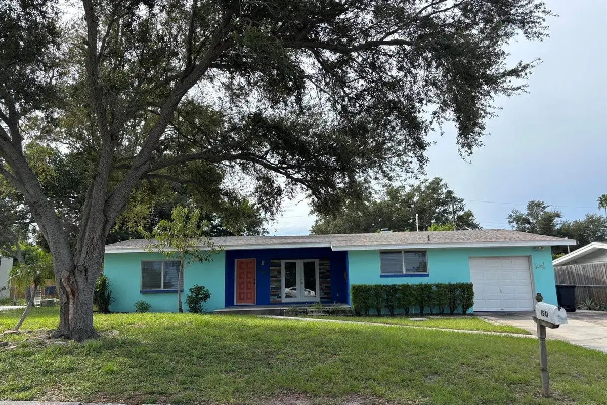1541 BONAIR Street, Clearwater FL 33755