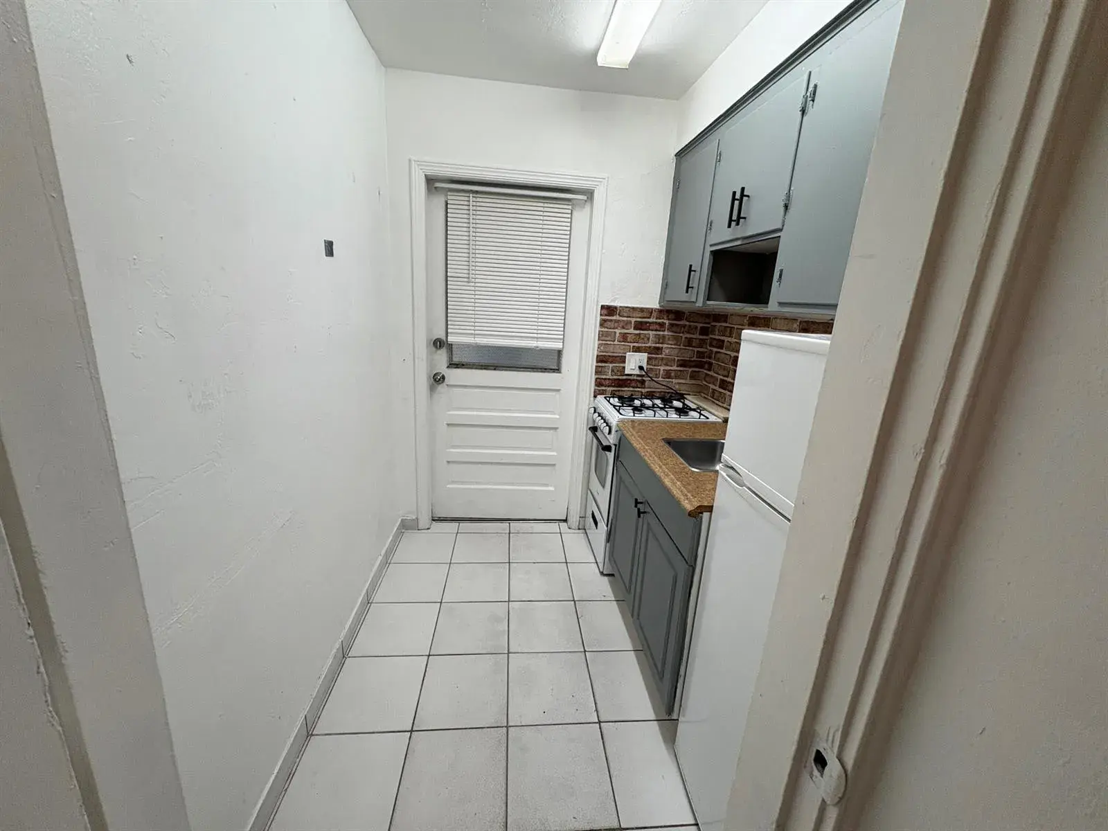 505 N 20th Avenue # 4, Hollywood FL 33020