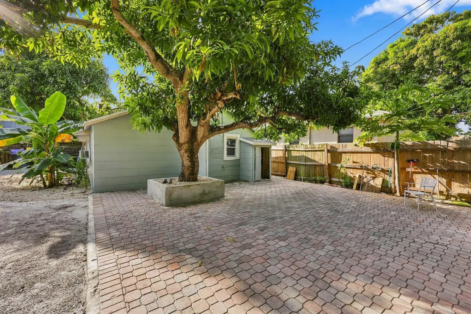 618 S PINE Street # B, FL 33460