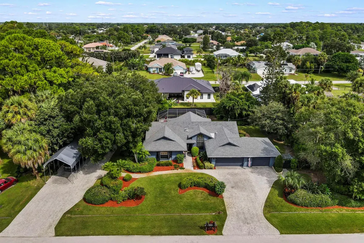 2031 SW JAGUAR Avenue, Port St. Lucie FL 34953