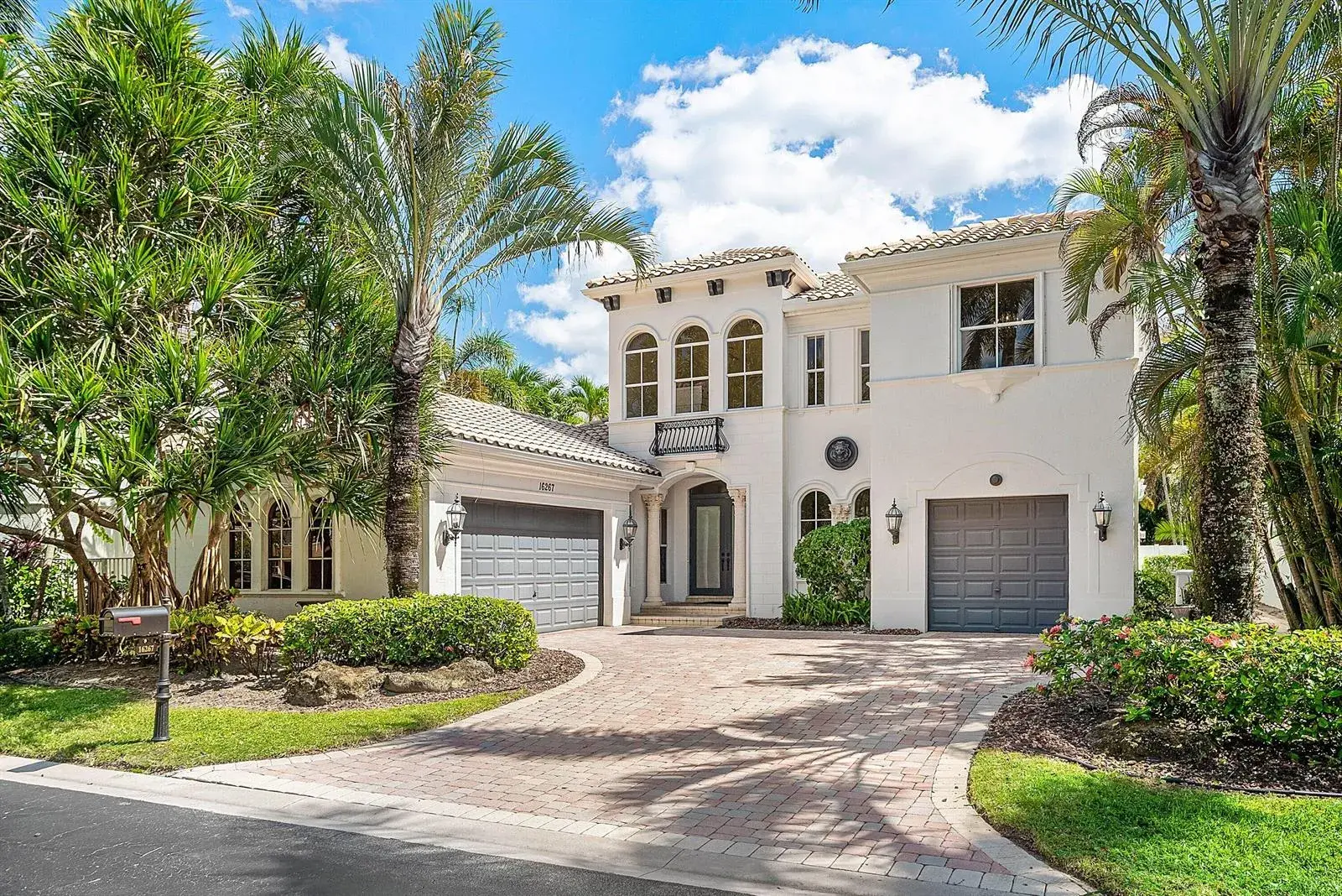 16267 Bristol Pointe Drive, Delray Beach FL 33446