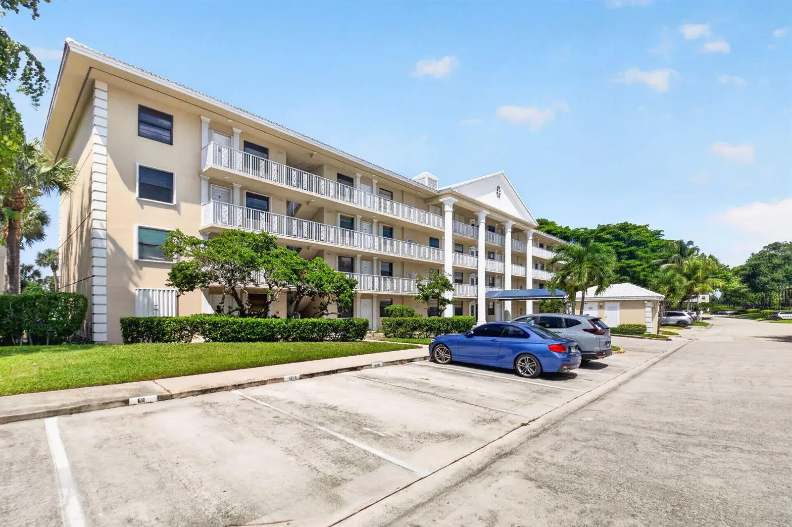 3507 VILLAGE Boulevard # 105, West Palm Beach FL 33409