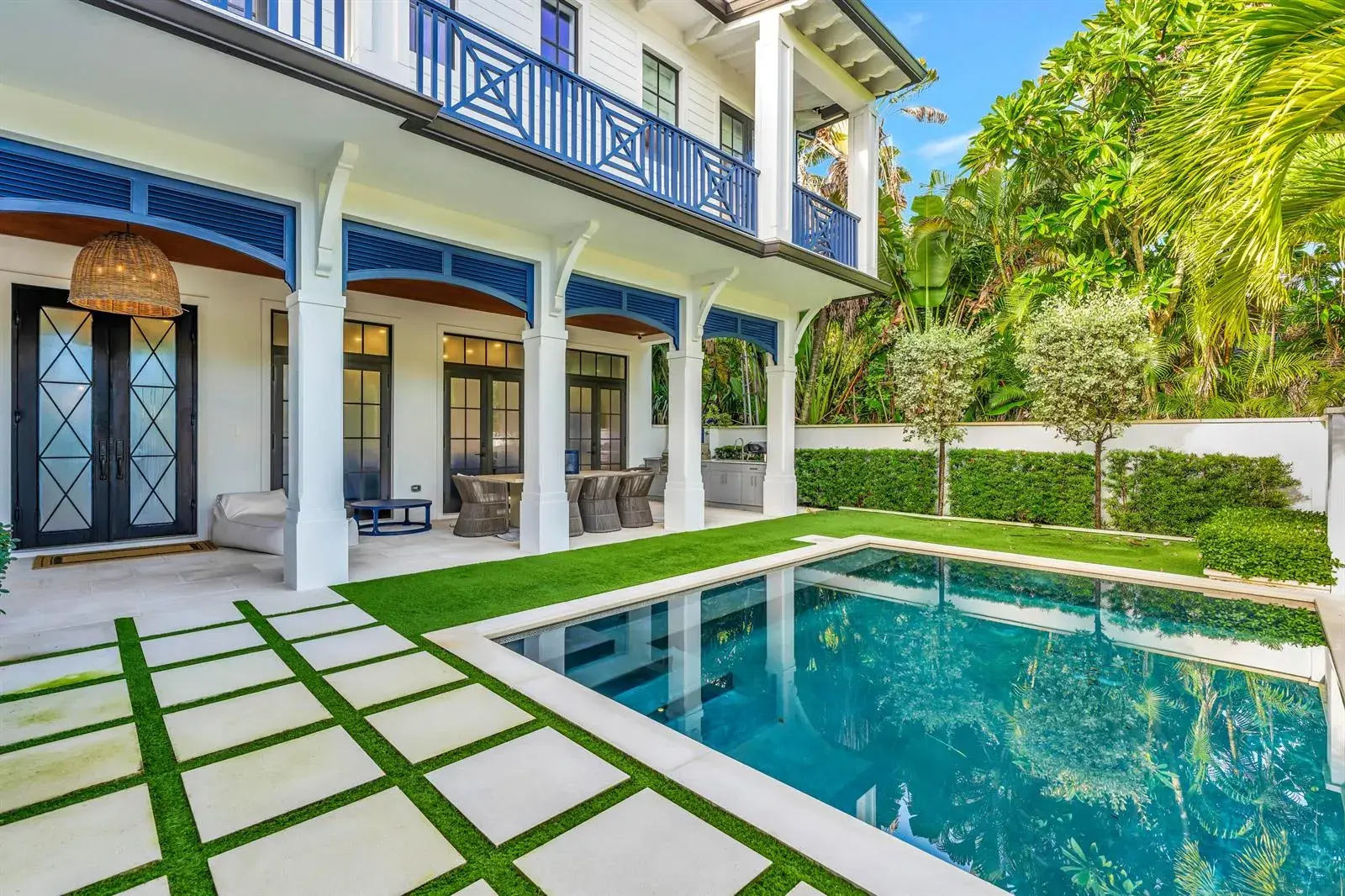332 POTTER Road, West Palm Beach FL 33405