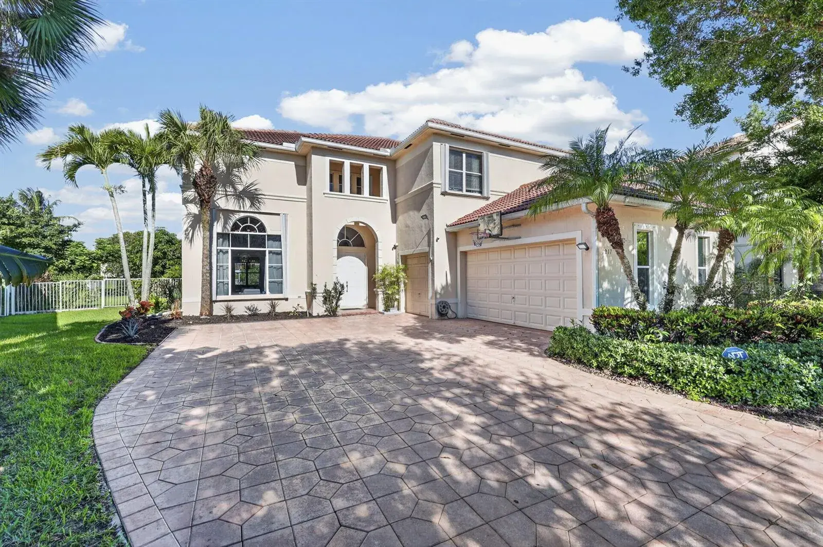 1217 CREEKSIDE Drive, Wellington FL 33414