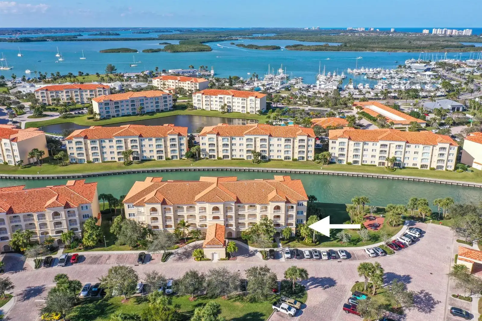 19 Harbour Isle Drive W # 106, Fort Pierce FL 34949 photo 2