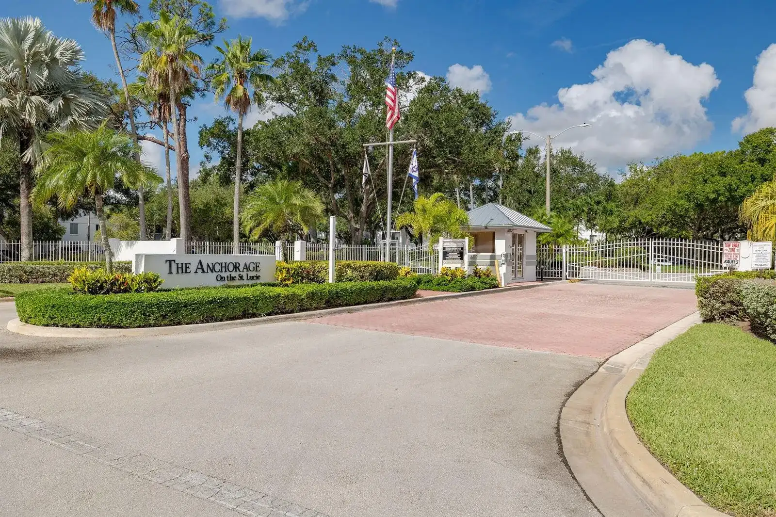 2502 SE ANCHORAGE Cove # 2, Port St. Lucie FL 34952