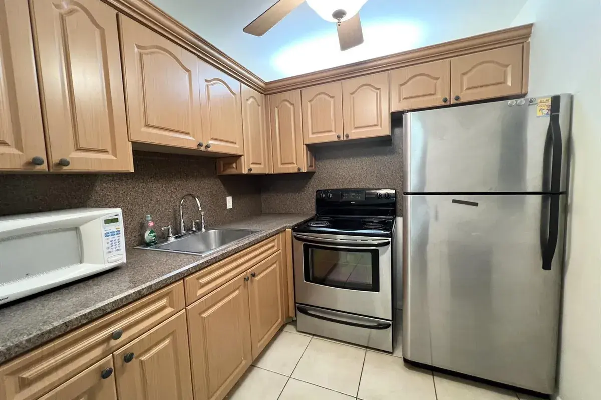 4023 Berkshire B # 4023, Deerfield Beach FL 33442