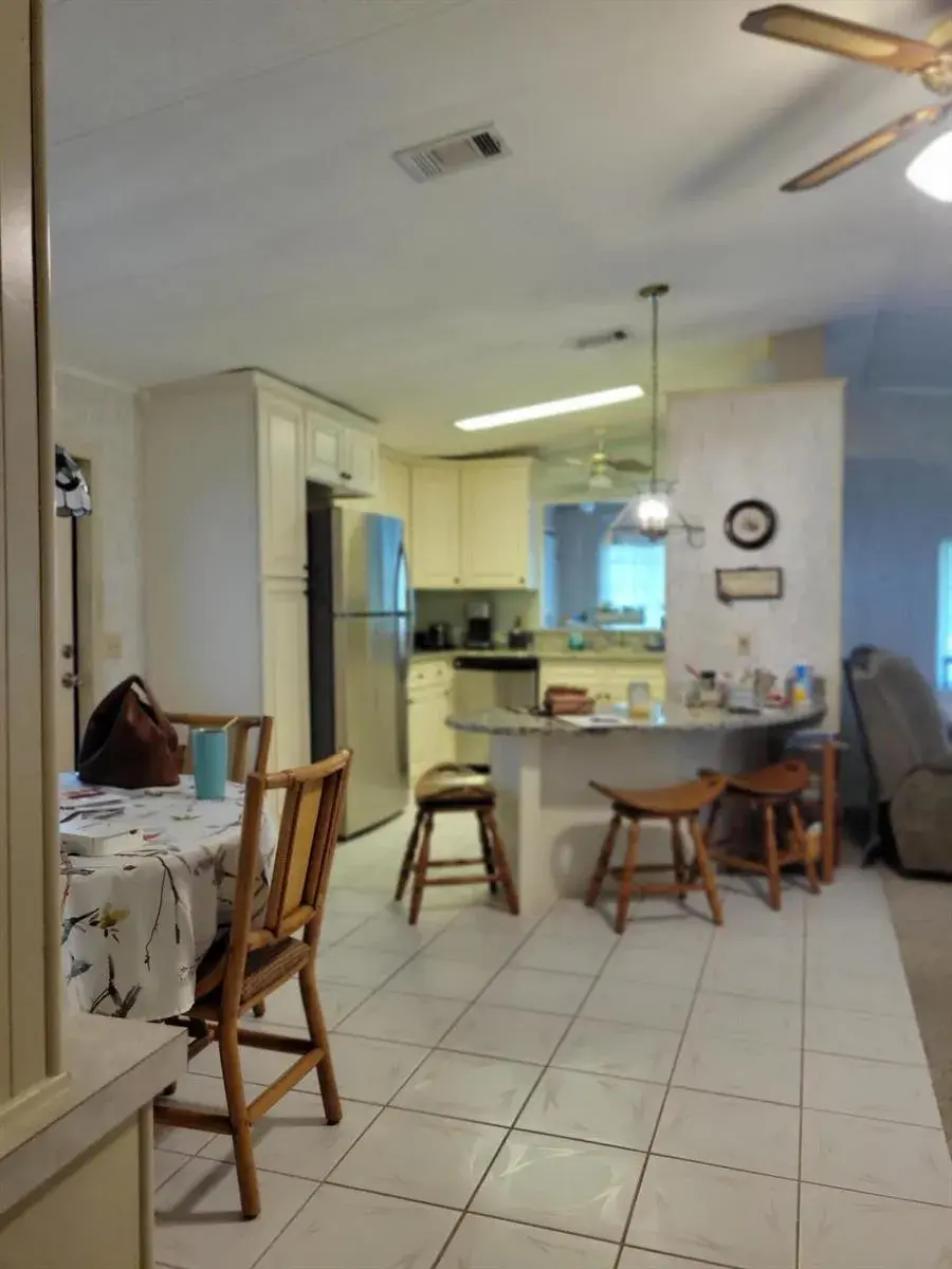 7435 SE INDEPENDENCE Avenue, Hobe Sound FL 33455