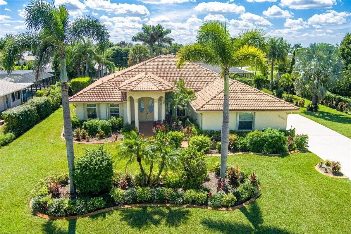 2042 SE Westmoreland Boulevard, Port St. Lucie FL 34952