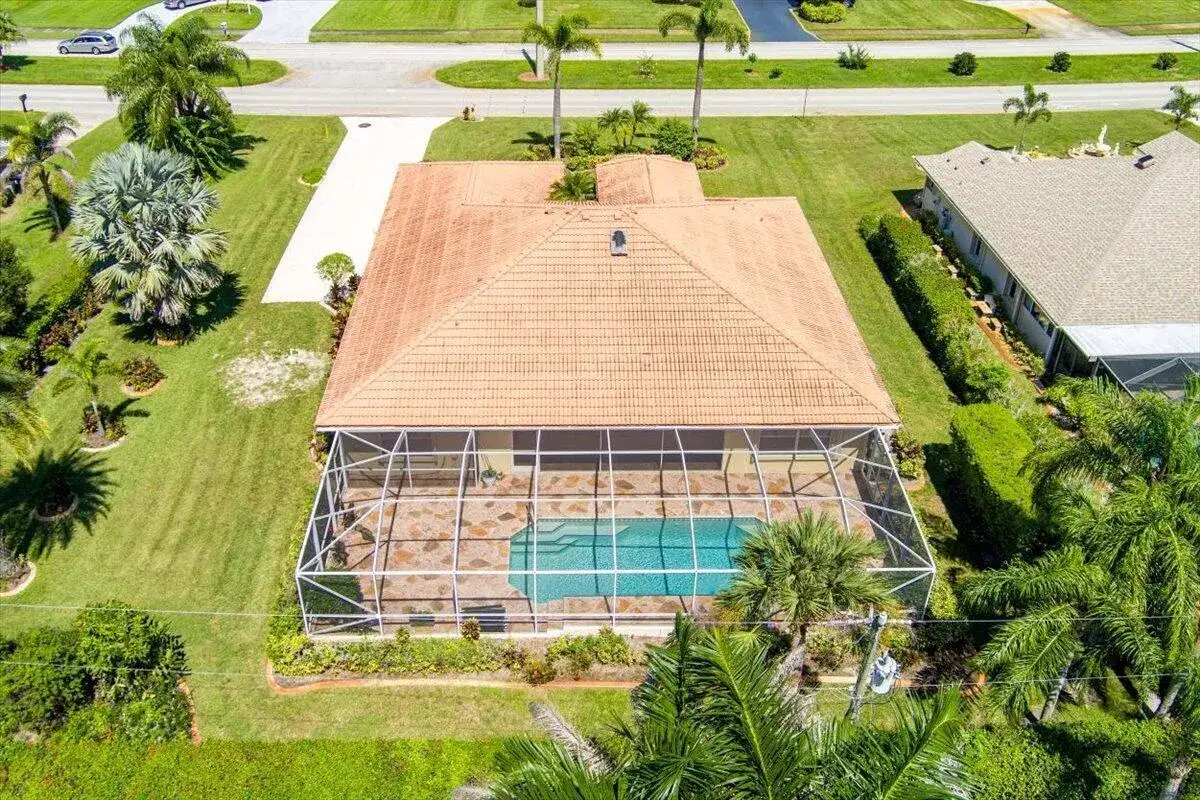 2042 SE Westmoreland Boulevard, Port St. Lucie FL 34952 photo 2