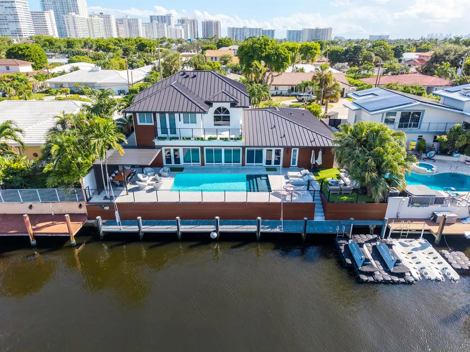 11 Castle Harbor Isle Drive, Fort Lauderdale FL 33308